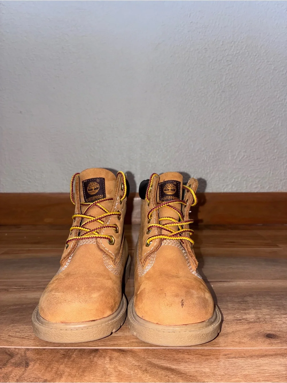 Timberland Toddler Classic 6-Inch Waterproof Boot - size 9
